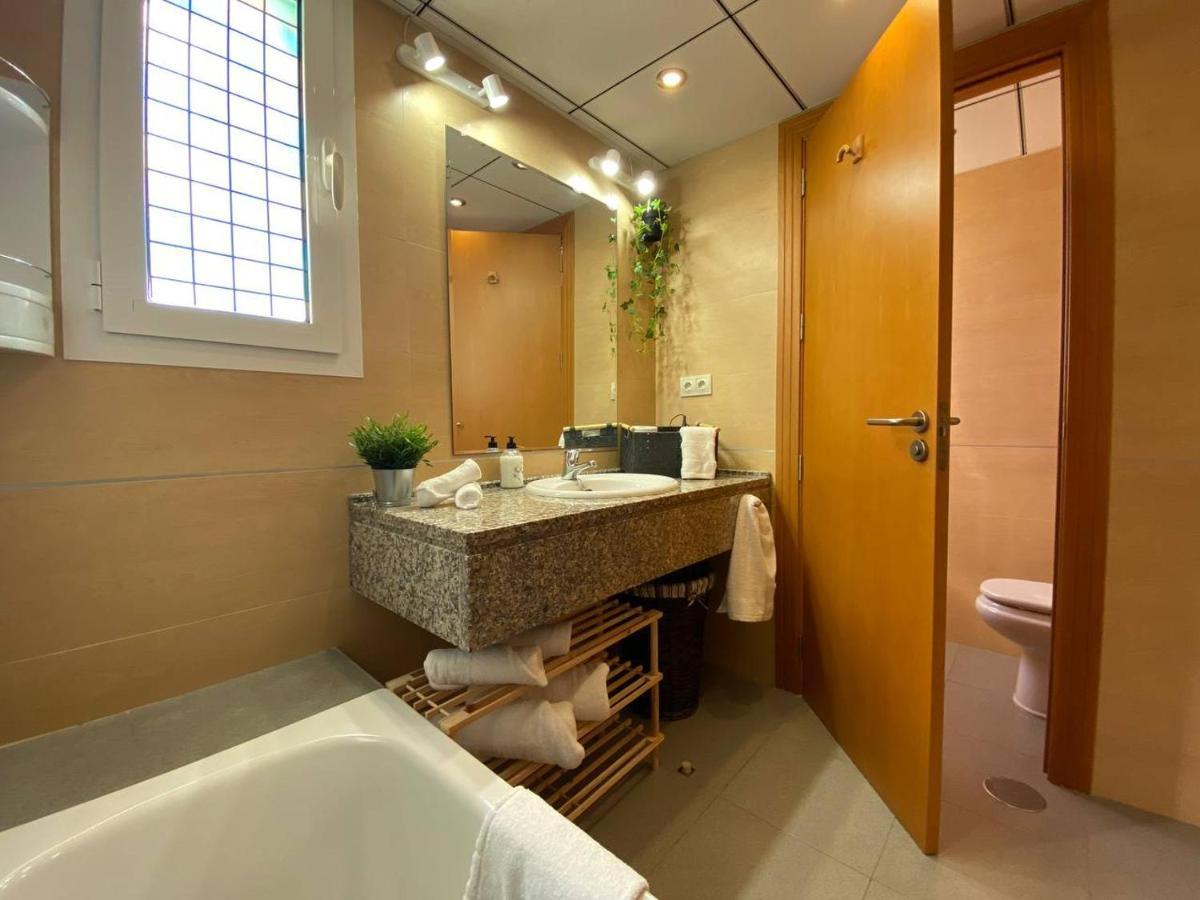 Апартаменты Oasis Roma Рокетас-де-Мар Экстерьер фото